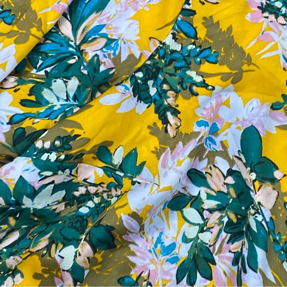 Jessica Simpson Shirt Women Size 3X Colorful Floral Fairy Button Down Careerwear - Picture 4 of 9